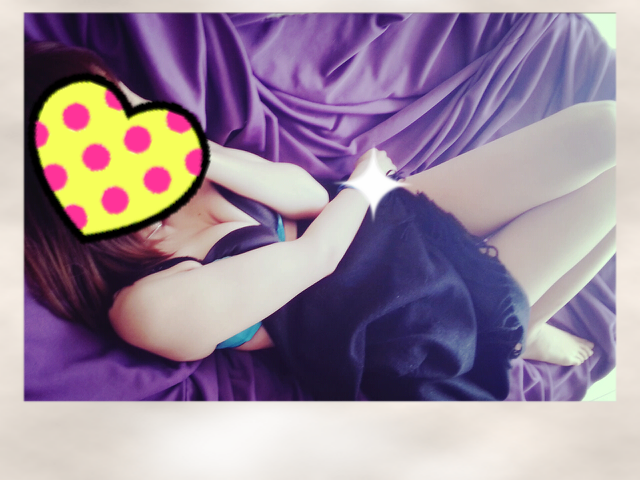 �߂���