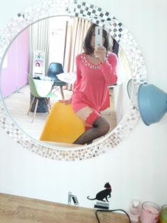 �����J