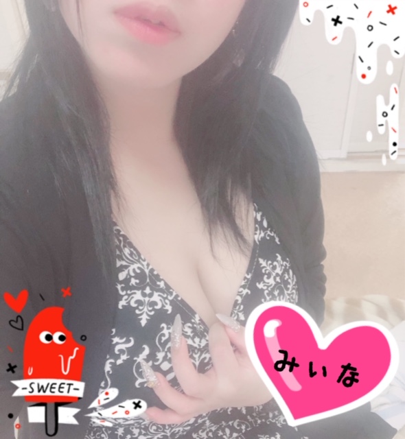 �������[��(;�L `)