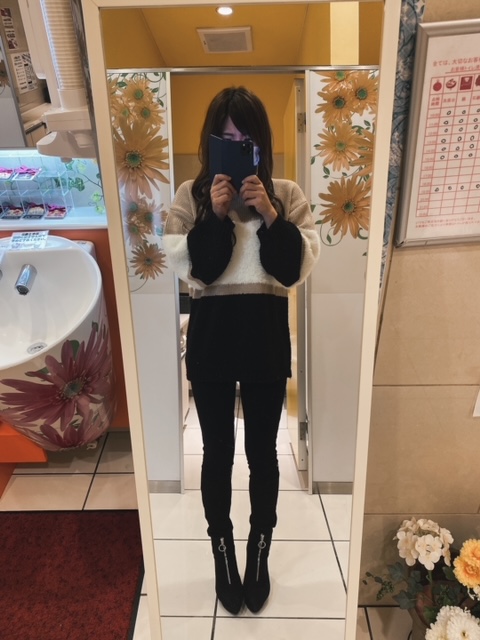 (><)ށ`
